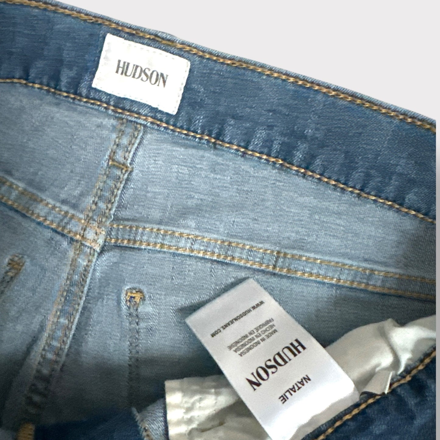 Hudson jeans Natalie skinny distressed frayed hem size 28