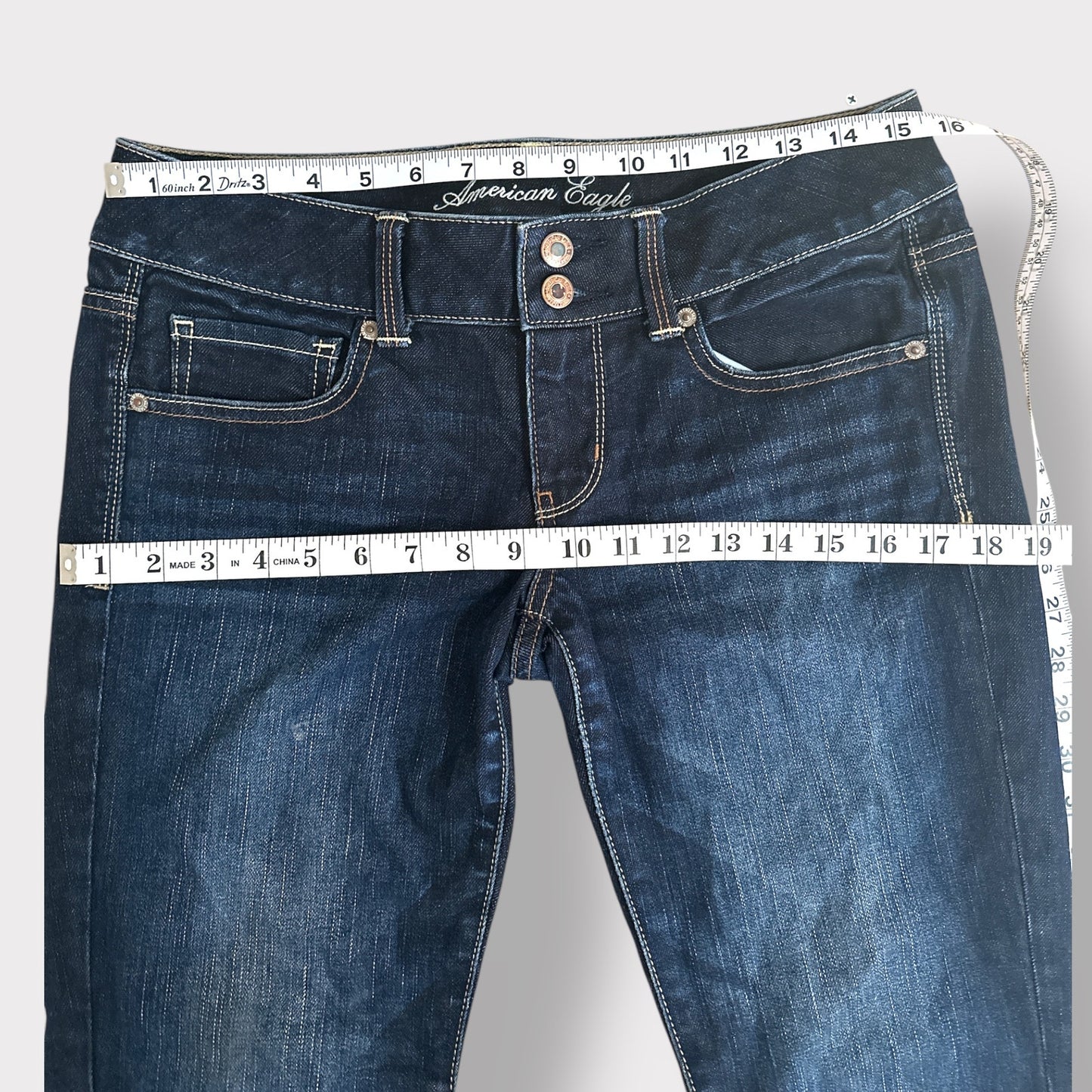 Y2k American Eagle Low Rise Artist Crop Dark wash size 6