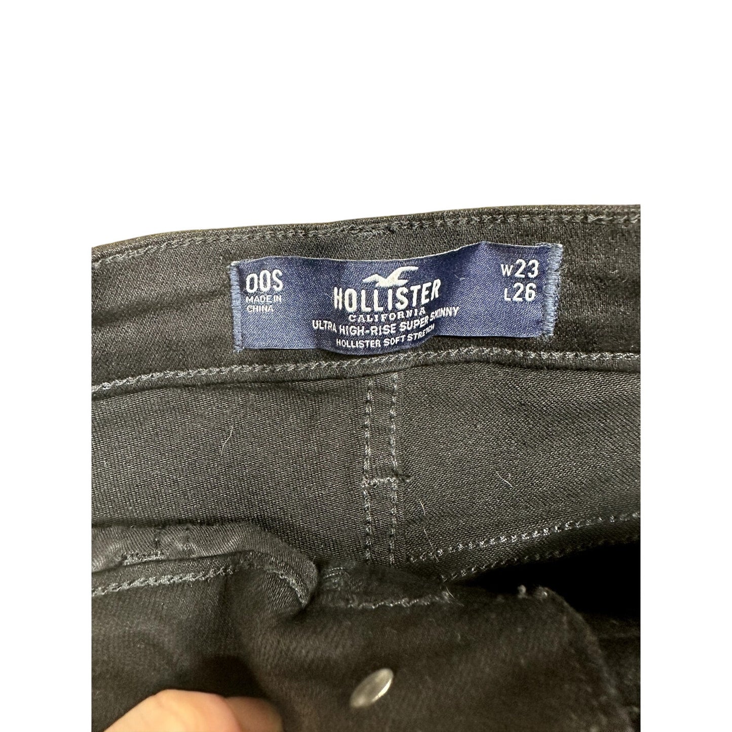 Hollister Black Skinny 23