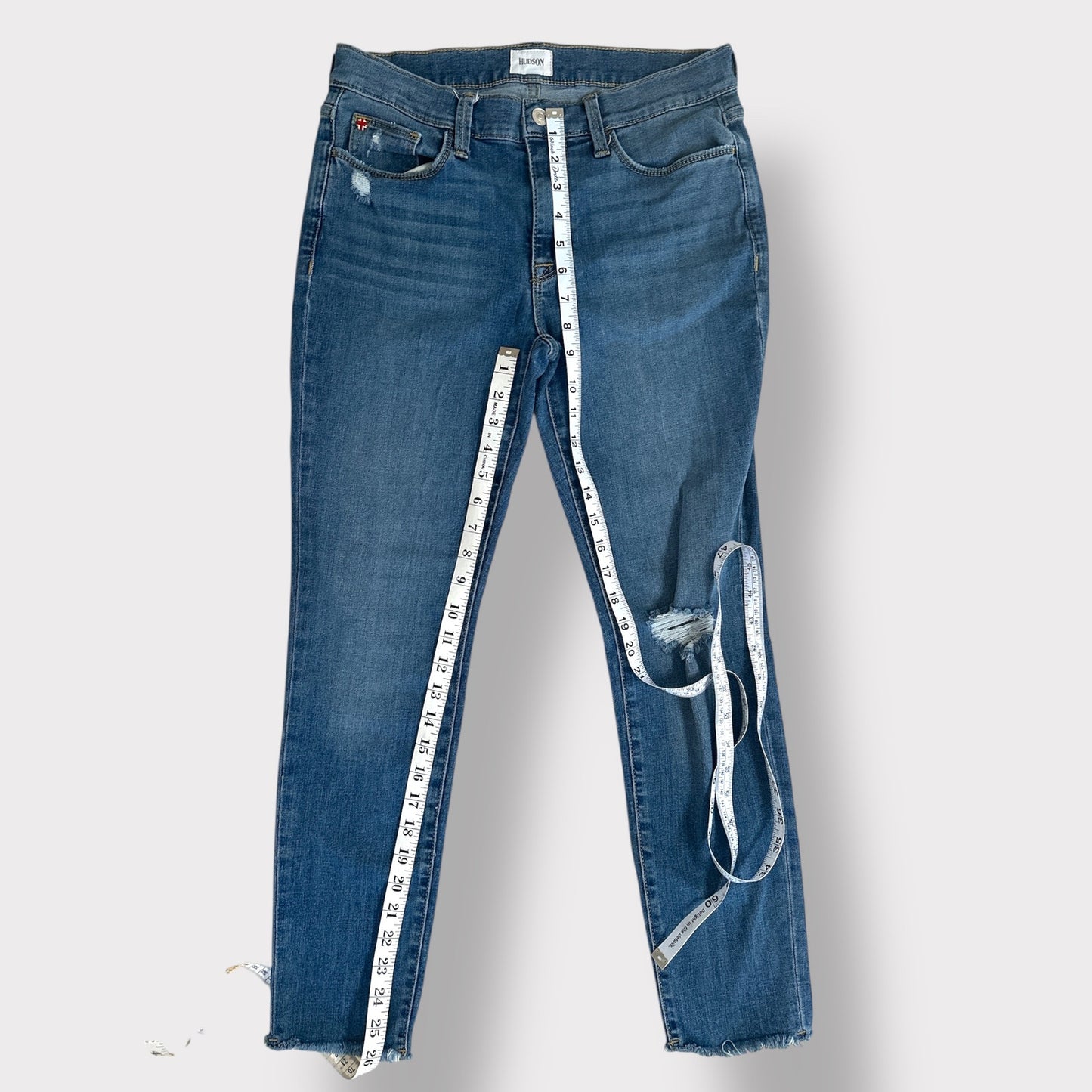 Hudson jeans Natalie skinny distressed frayed hem size 28