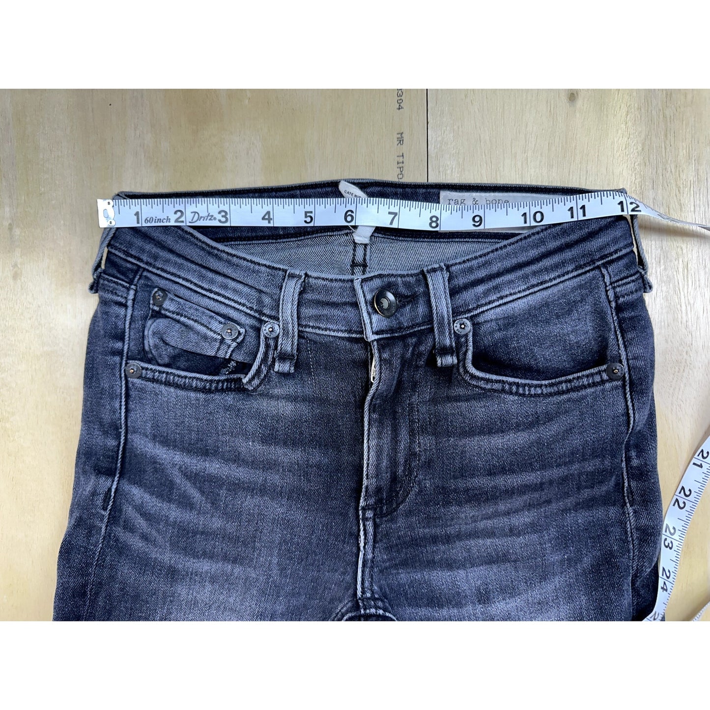Rag & Bone Skinny Black 23
