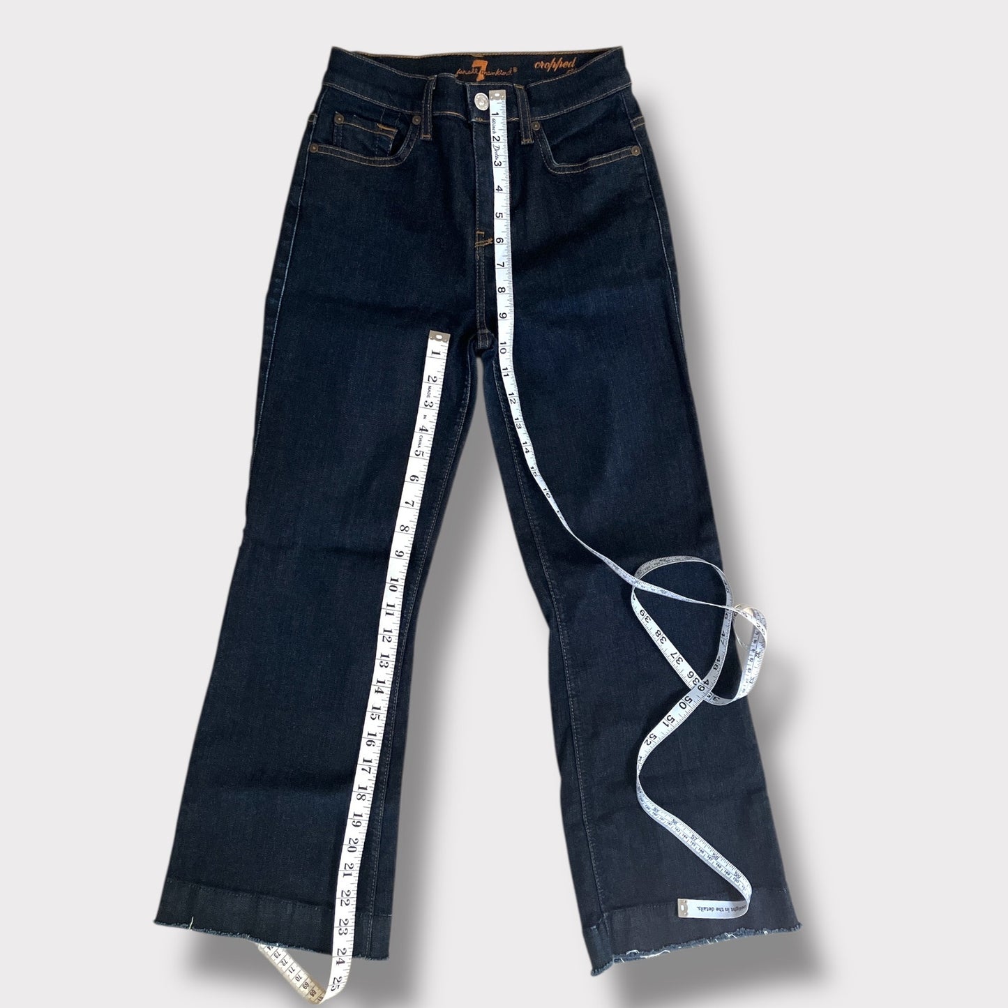 7 For All Mankind Cropped Ali Flare dark wsah euc 24