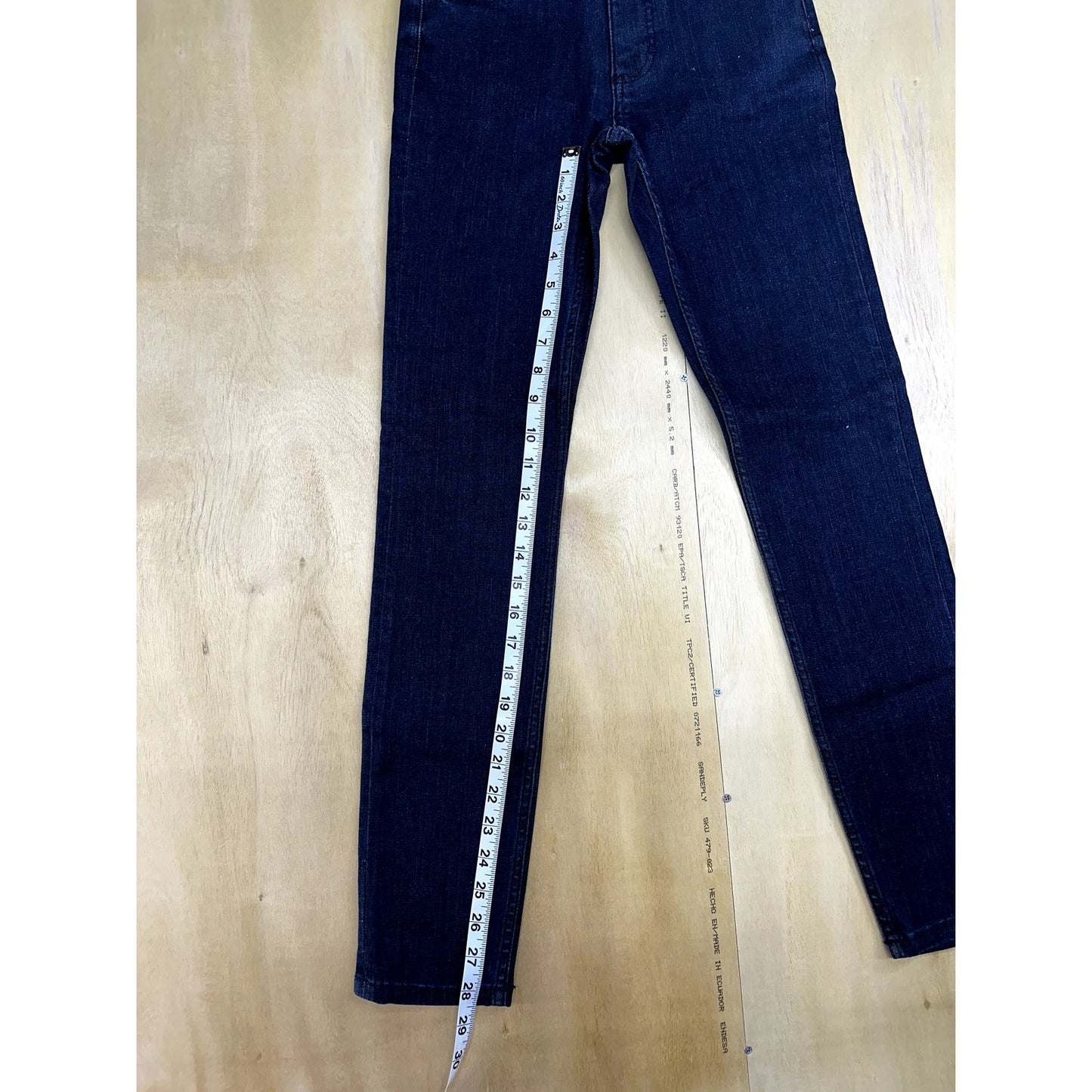 French Connection rebound 4xxxxs dark wash mid rise skinny