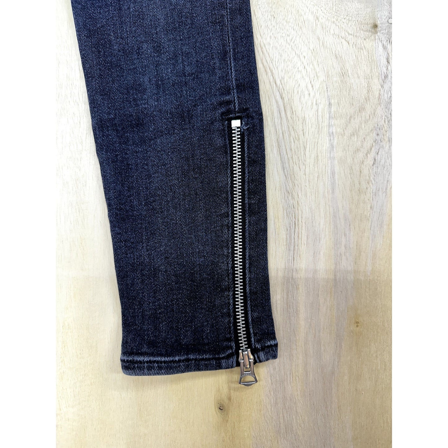 Rag & Bone Skinny Black 23
